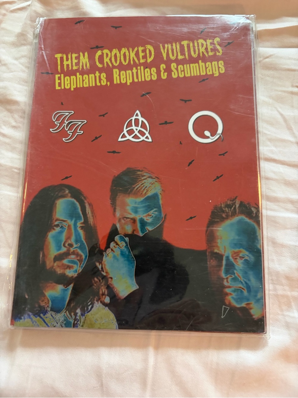 Them Crooked Vultures Elephants Reptiles & Scumbags DVD palladium Koln De 08.12